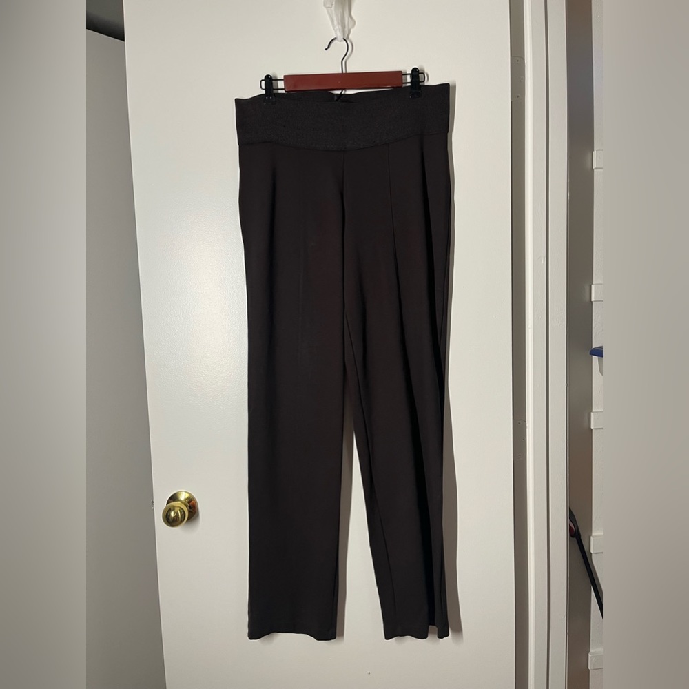 Moving Sale? NWOT Cute Slim Pants - High Waisted